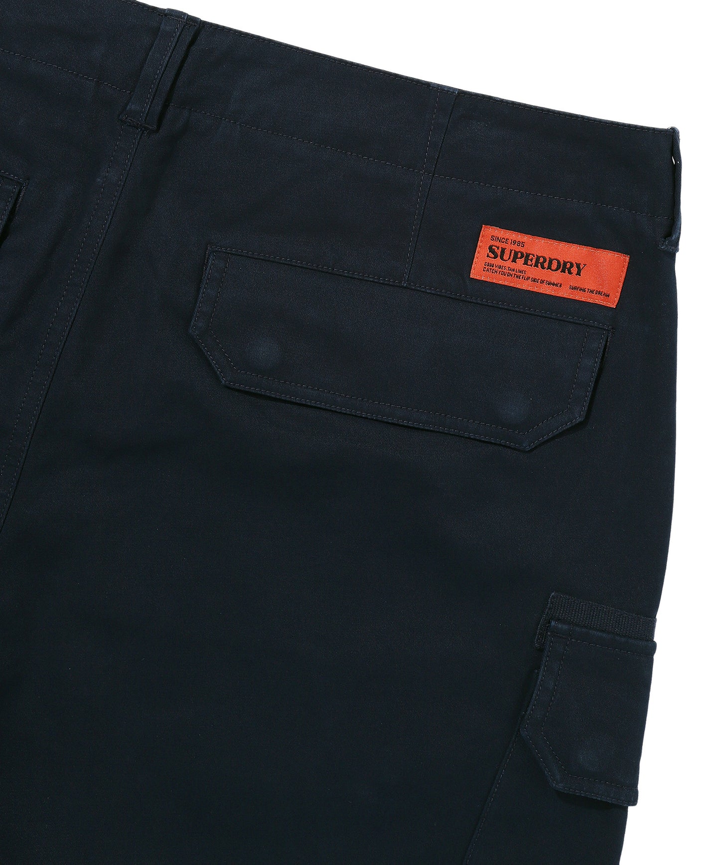 Label Cargo Cotton Shorts - D/Navy - Superdry Singapore