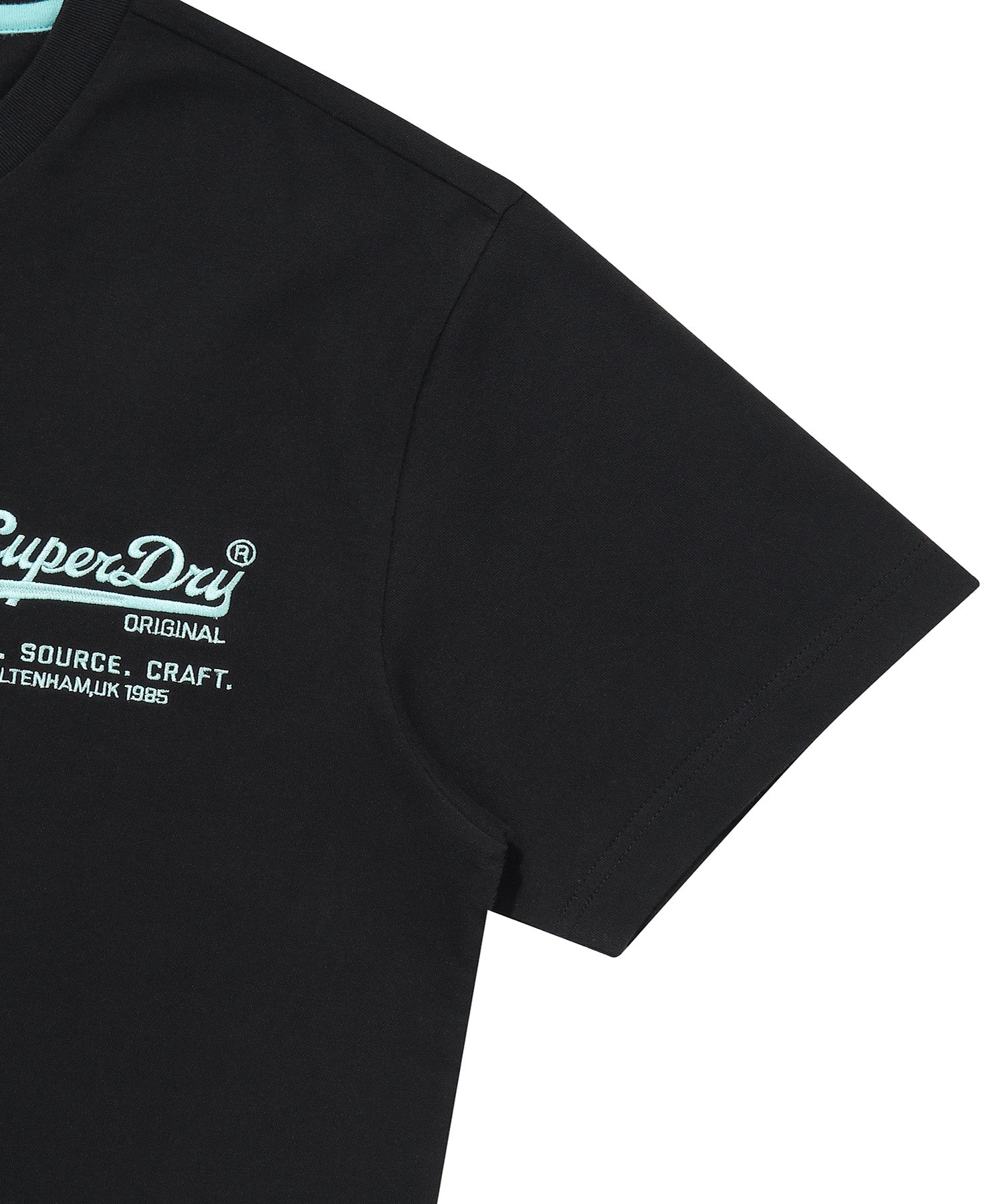 Small Vintage Logo T-Shirt - Black  - Superdry Singapore