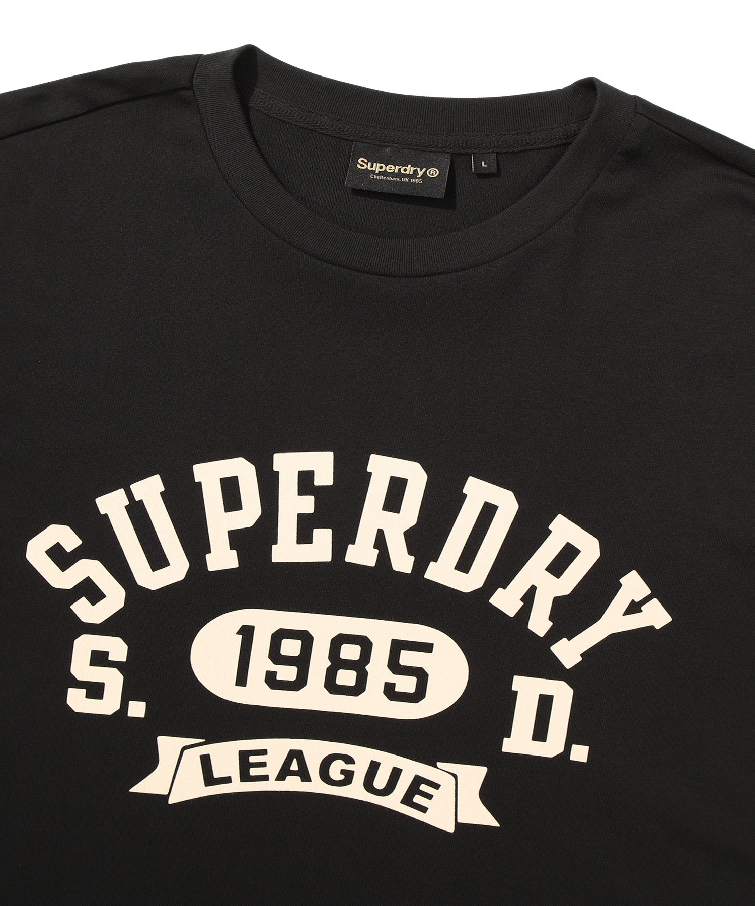 League Essential Graphic T-Shirt - Superdry Singapore