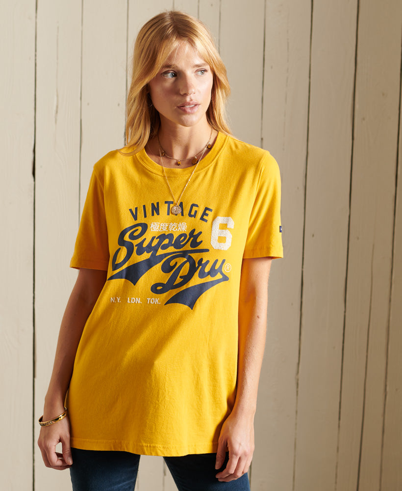 Script Style College T-Shirt - Gold - Superdry Singapore