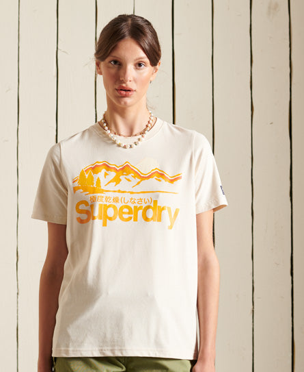 Core Logo Great Outdoors T-Shirt-Beige - Superdry Singapore