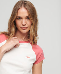 Organic Cotton Essential Logo Raglan T-Shirt - Off White/Camping Pink - Superdry Singapore
