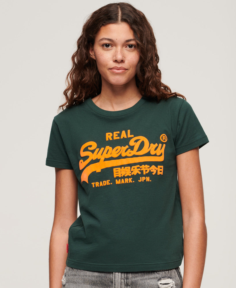Neon Vl Graphic Fitted Tee - Enamel Green - Superdry Singapore